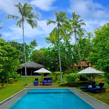 คาโดลานา อีโค วิลเลจ Hotel บาลาปิตียา ภายนอก รูปภาพ